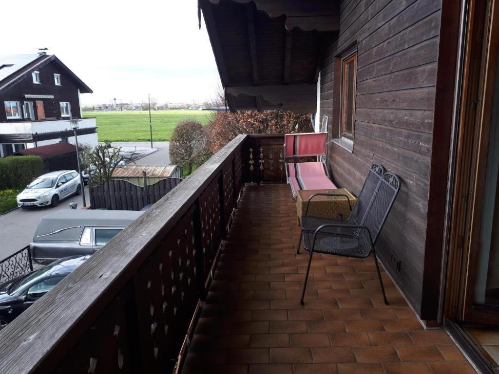 Karl-Stieler-Str. One Room In A 2 Room Appartment ; Lot Space บรุคมุห์ล ภายนอก รูปภาพ